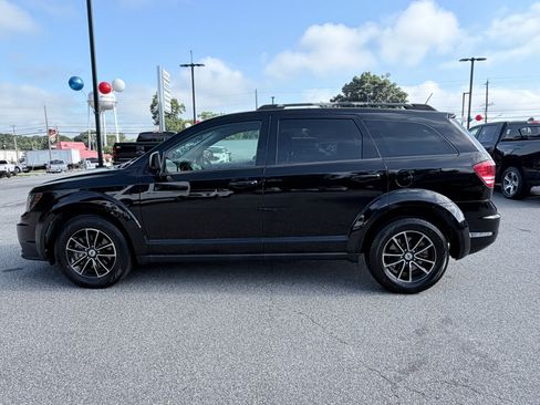 Used 2018 Dodge Journey SE w/ Blacktop Package FWD image 5