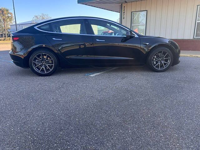 Used 2018 Tesla Model 3 Mid Range RWD image 7