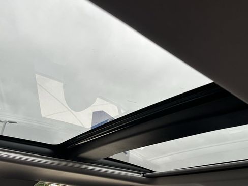 Used 2024 Toyota Camry XSE w/ Navigation Package image 29