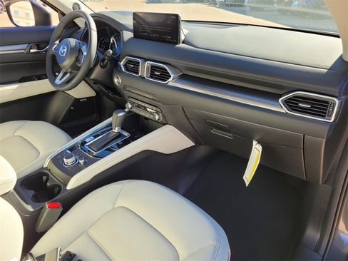 New 2025 MAZDA CX-5 AWD 2.5 S image 5