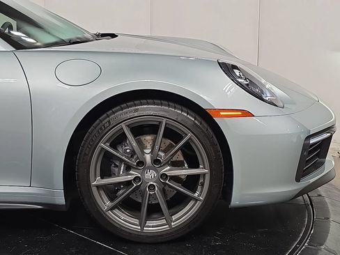 Certified 2024 Porsche 911 Carrera T RWD image 11