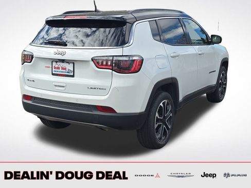 Used 2023 Jeep Compass Limited image 6