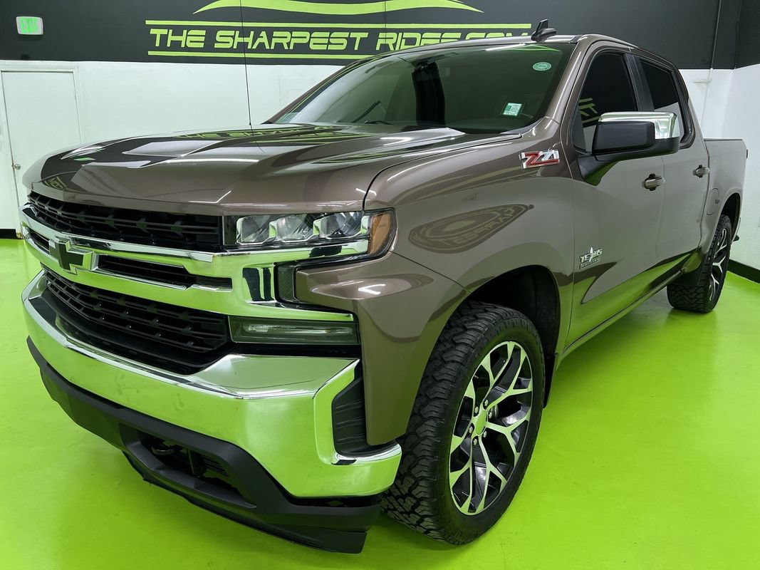 Used 2019 Chevrolet Silverado 1500 LT w/ Texas Edition AWD/4WD image 5
