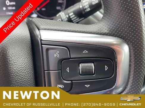 Used 2024 Chevrolet Blazer LT w/ Convenience Package FWD image 16