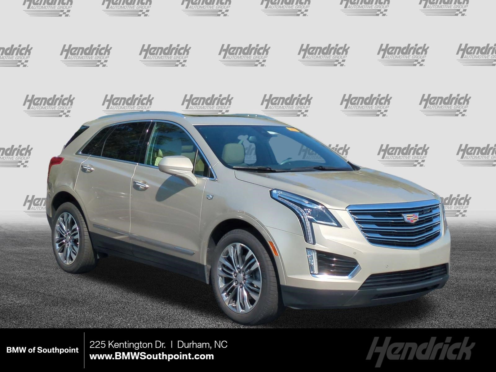 Used 2017 Cadillac XT5 Premium Luxury FWD image 1