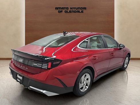 New 2026 Hyundai Sonata SE FWD image 6