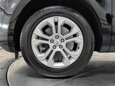 Used 2020 Land Rover Range Rover Evoque S image 12