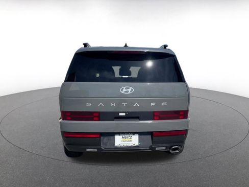 Used 2025 Hyundai Santa Fe SEL image 11