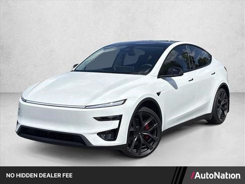 Used 2026 Tesla Model Y Performance AWD/4WD image 1