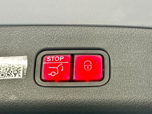 Certified 2026 Mercedes-Benz GLC 300 4MATIC image 16