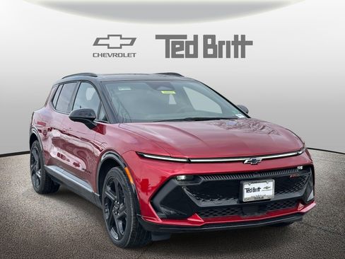 New 2026 Chevrolet Equinox EV RS image 3