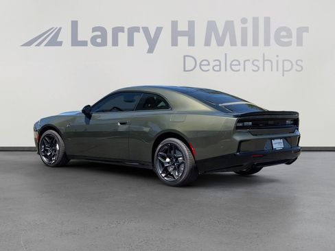 New 2026 Dodge Charger Scat Pack w/ Blacktop Package AWD/4WD image 3
