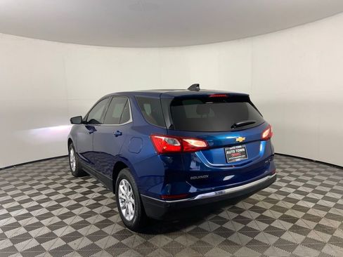 Used 2020 Chevrolet Equinox LT w/ Driver Convenience Package image 7
