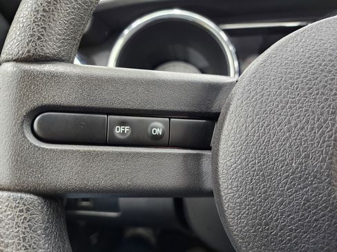 Used 2005 Ford Mustang GT image 16