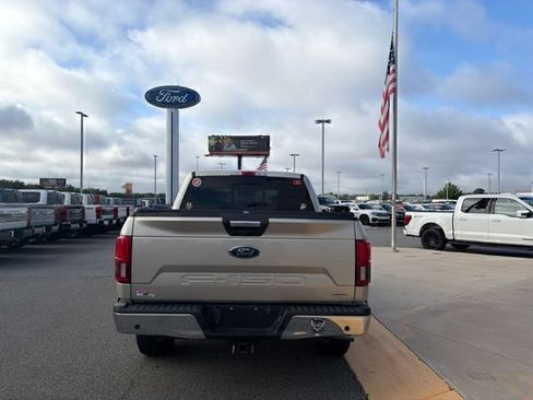 Used 2018 Ford F150 XLT w/ Equipment Group 302A Luxury RWD image 4