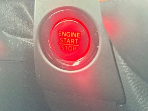 Used 2025 Honda HR-V Sport image 10