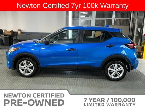 Used 2024 Nissan Kicks S FWD image 4