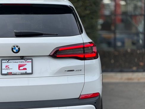 Used 2022 BMW X5 sDrive40i w/ Premium Package image 16