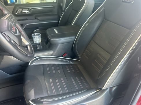 Used 2024 GMC Sierra 2500 AT4X image 18