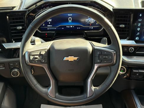 Used 2024 Chevrolet Silverado 1500 High Country w/ High Country Premium Package AWD/4WD image 14