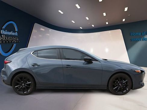 Used 2025 MAZDA MAZDA3 Carbon image 4