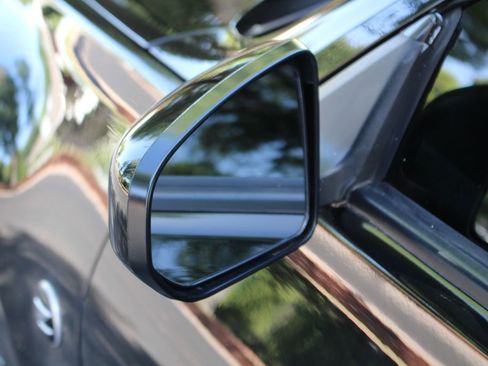 Used 2019 Nissan 370Z Coupe w/ Z34 Heritage Edition - Black image 38