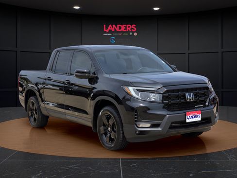 Used 2025 Honda Ridgeline Black Edition image 5