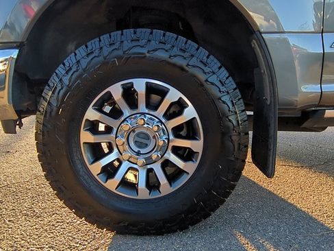 Used 2022 Ford F350 Lariat w/ Lariat Ultimate Package image 24