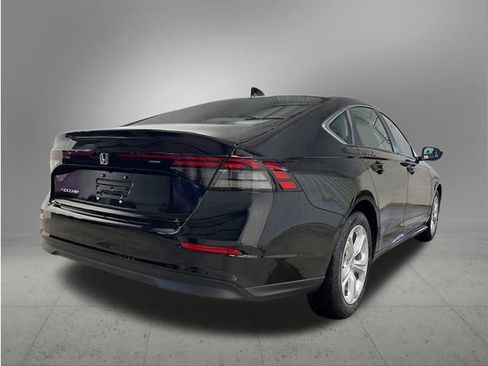 New 2026 Honda Accord LX image 5