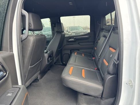 Used 2023 GMC Sierra 1500 AT4 w/ AT4 Premium Package image 14