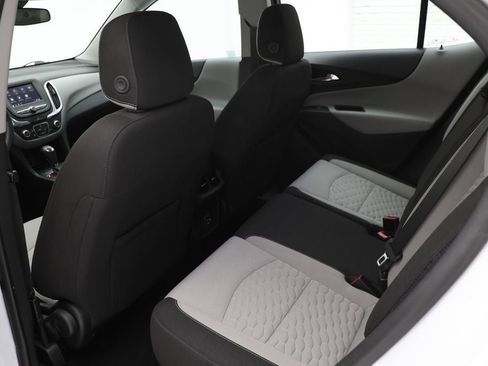Used 2019 Chevrolet Equinox LS image 10