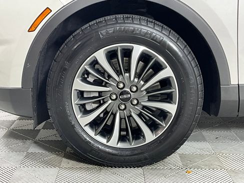 Certified 2023 Lincoln Nautilus FWD image 29