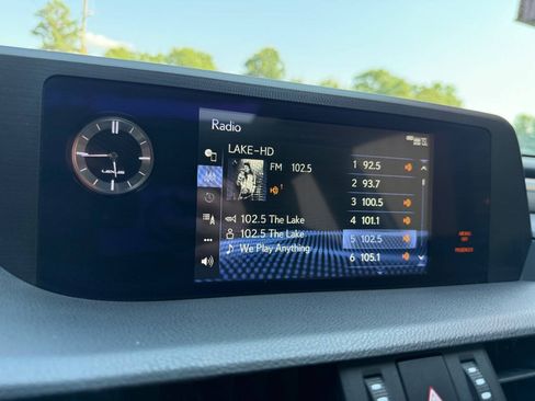 Used 2020 Lexus ES 350 F Sport w/ Accessory Package FWD image 38