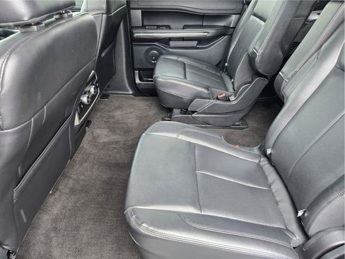 Certified 2021 Ford Expedition XLT RWD image 29