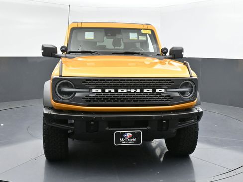 Used 2021 Ford Bronco Badlands image 2