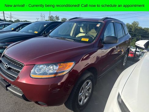 Used 2009 Hyundai Santa Fe GLS FWD image 1