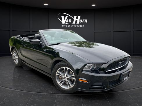 Used 2014 Ford Mustang Premium w/ Comfort Package RWD image 2