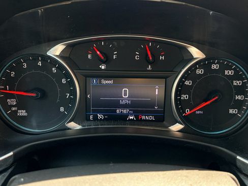 Used 2020 Chevrolet Equinox LT FWD image 17
