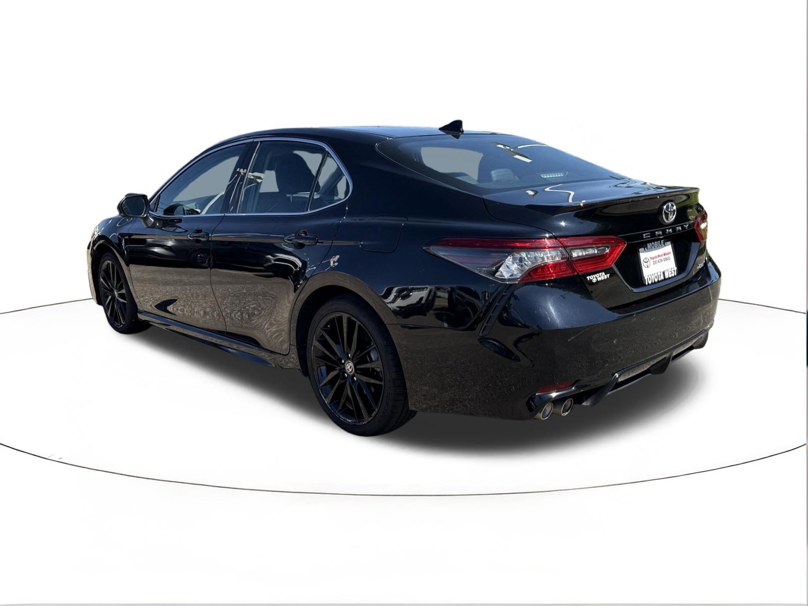 Used 2024 Toyota Camry XSE FWD image 5