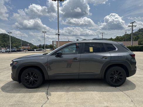 Used 2025 MAZDA CX-50 AWD 2.5 S w/ Preferred Package image 4