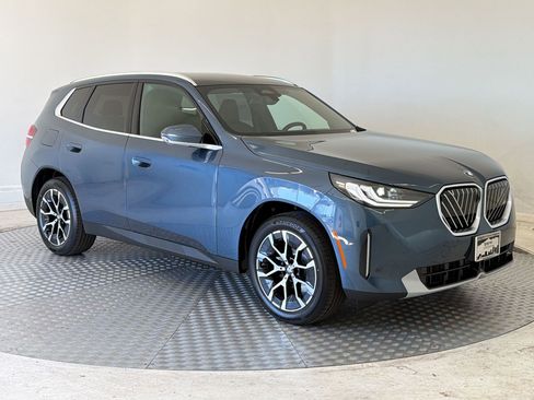 New 2026 BMW X3 xDrive30 w/ Premium Package AWD/4WD image 7