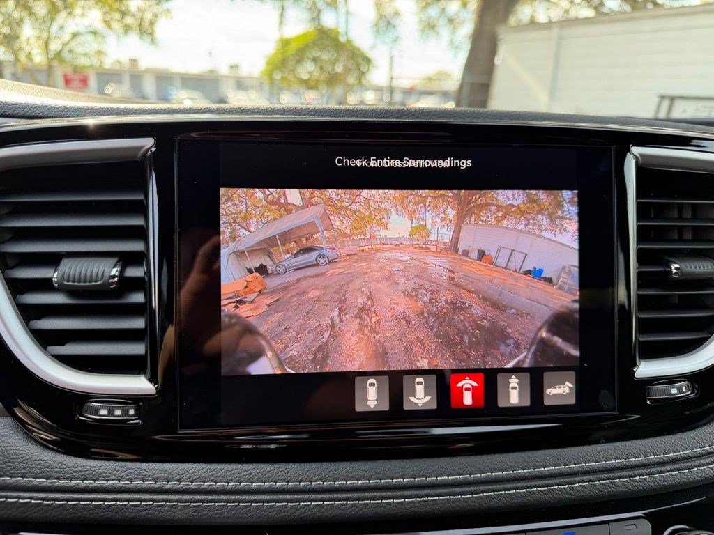 New 2026 Chrysler Pacifica Select FWD image 23