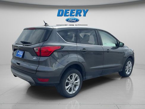 Certified 2019 Ford Escape SE image 7