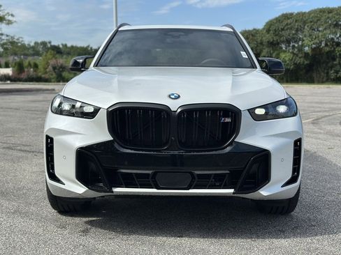 New 2026 BMW X5 M60i image 2