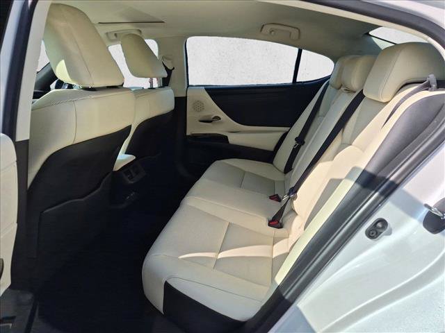 Used 2022 Lexus ES 350 w/ Premium Package FWD image 19