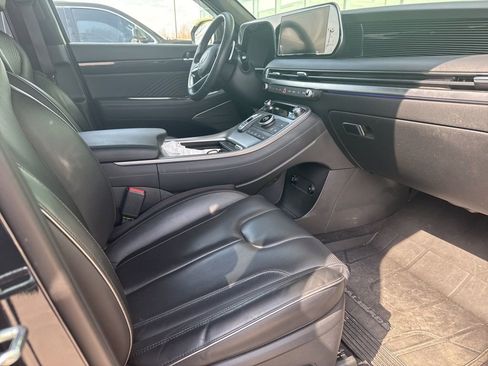 Used 2023 Hyundai Palisade Calligraphy image 15