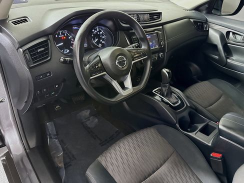 Used 2019 Nissan Rogue S FWD image 22