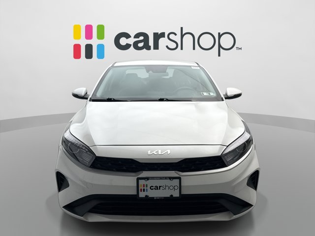 Used 2023 Kia Forte LXS w/ LXS Technology Package FWD image 8
