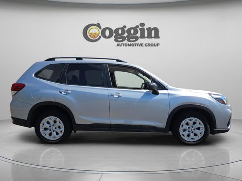 Used 2020 Subaru Forester Base w/ Alloy Wheel Package image 6