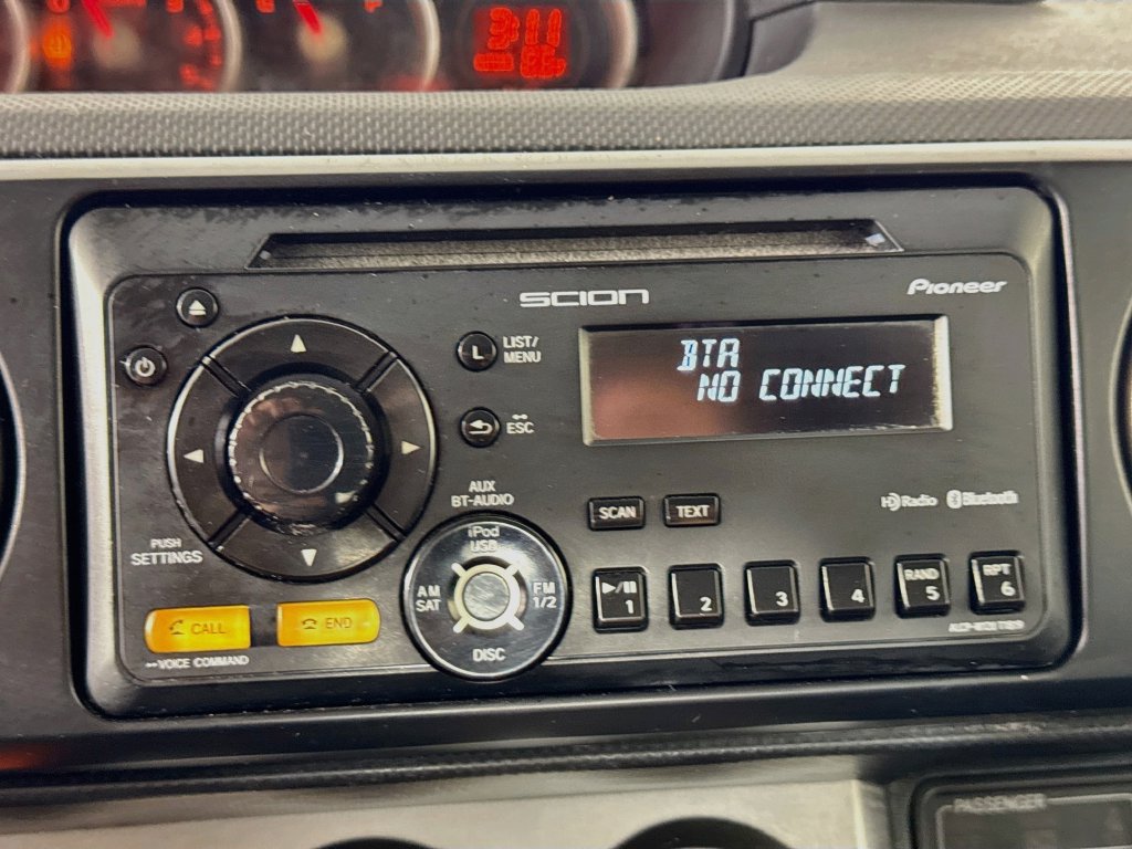 Used 2012 Scion xB FWD image 15